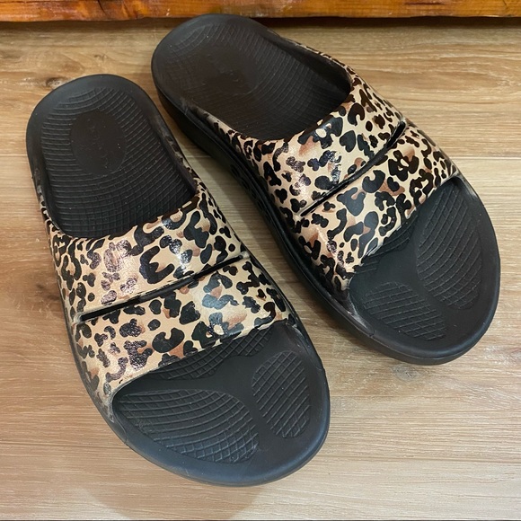 OOFOS Shoes Oofos Recovery Slide Cheetah Poshmark